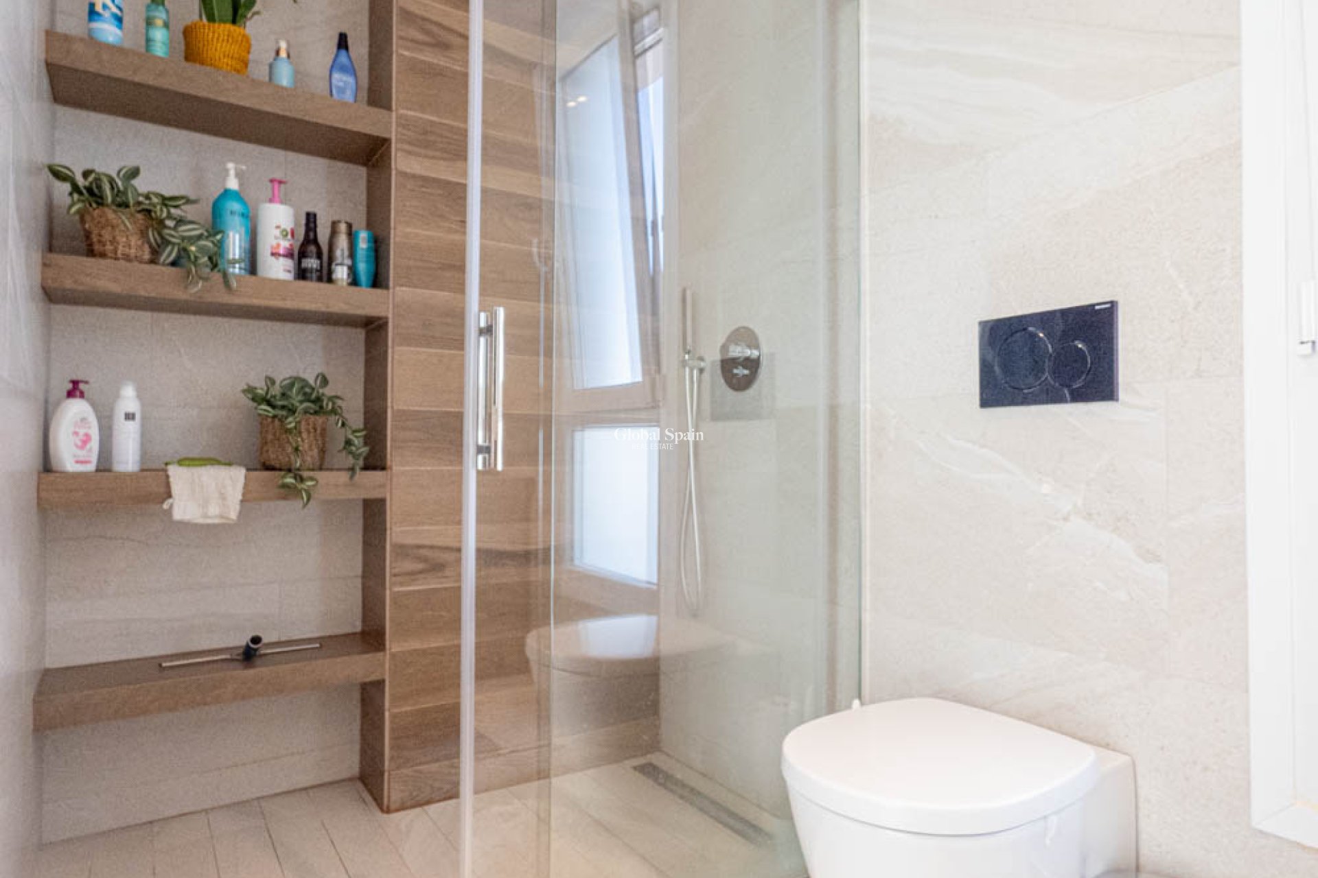 Venta - VILLA -
LA FINCA GOLF - Algorfa