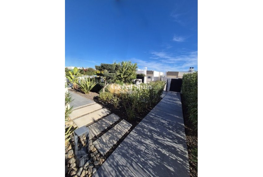 Venta - VILLA -
LA FINCA GOLF - Inland