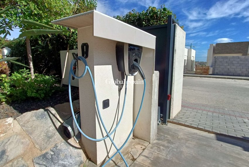 Venta - VILLA -
LA FINCA GOLF - La Finca Golf and Spa Resort