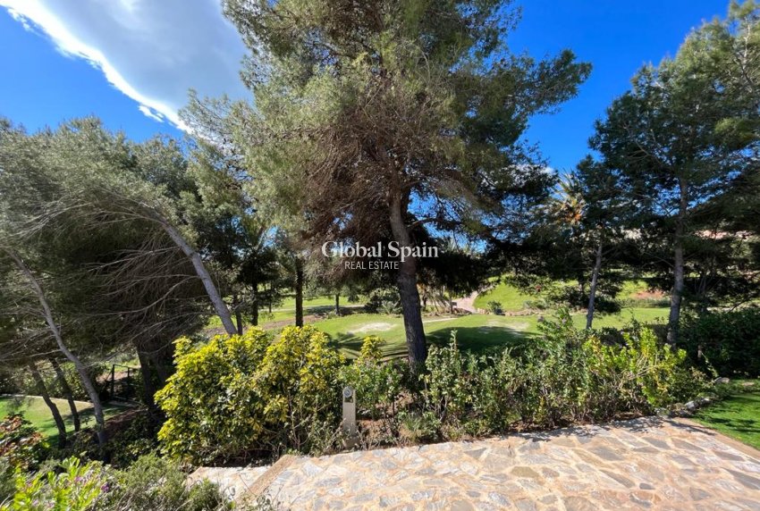 Venta - VILLA -
LA MANGA DEL MAR MENOR - Costa Calida