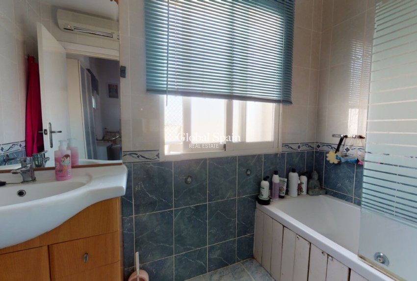 Venta - VILLA -
LA MANGA DEL MAR MENOR - La Manga