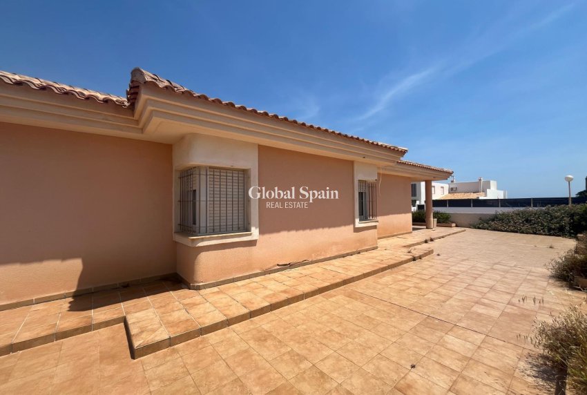 Venta - VILLA -
LA MANGA DEL MAR MENOR - Playa Del Galán