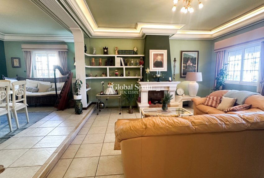 Venta - VILLA -
LA MATA - Costa Blanca