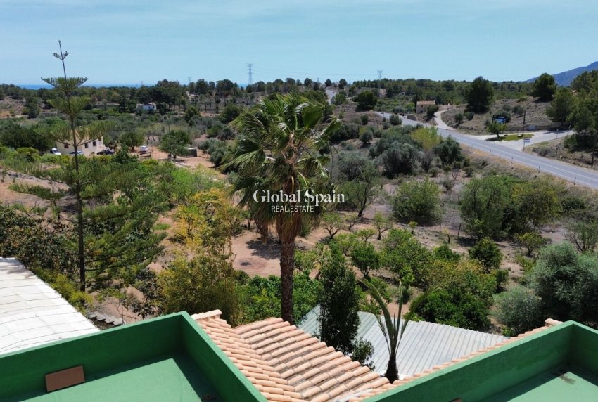 Venta - VILLA -
LA NUCÍA - Costa Blanca