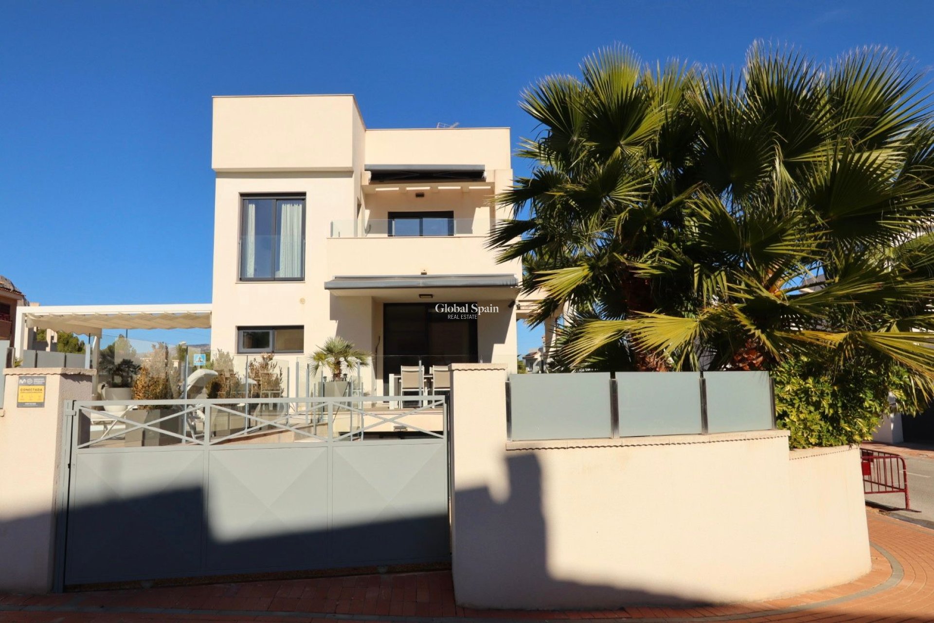 Venta - VILLA -
LA NUCÍA - Costa Blanca