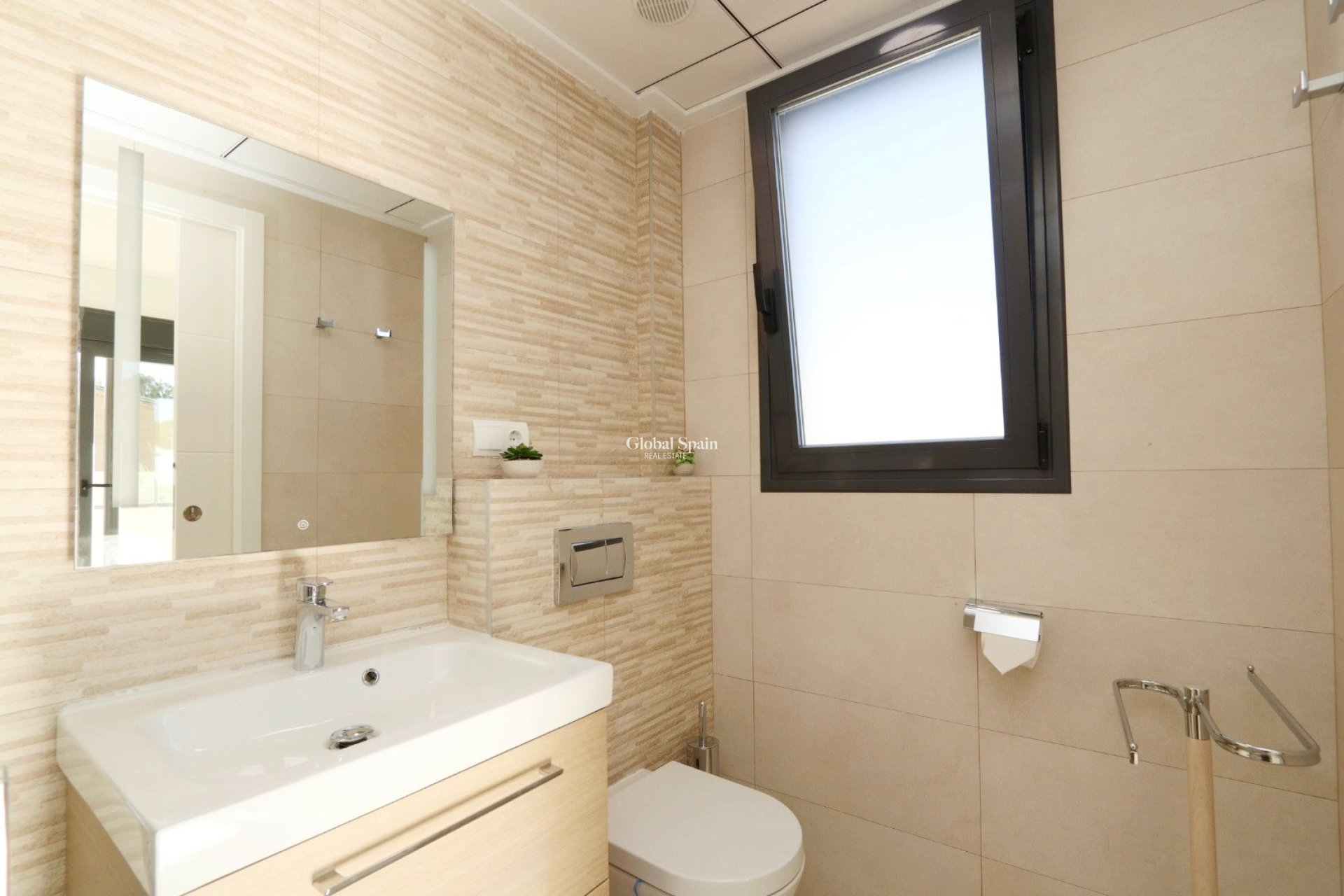 Venta - VILLA -
LA NUCÍA - Costa Blanca