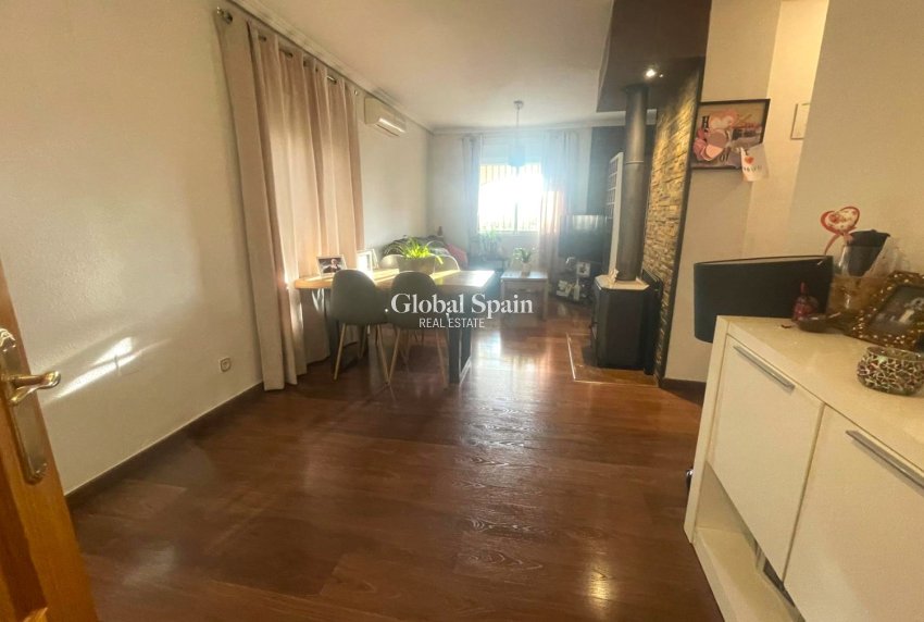 Venta - VILLA -
LA NUCÍA - La nucia