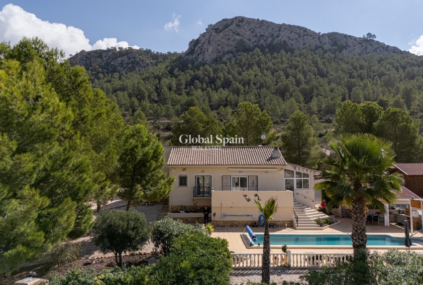 Venta - VILLA -
LA ZARZA - Inland