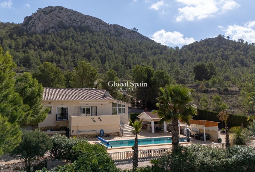 Venta - VILLA -
LA ZARZA - Inland