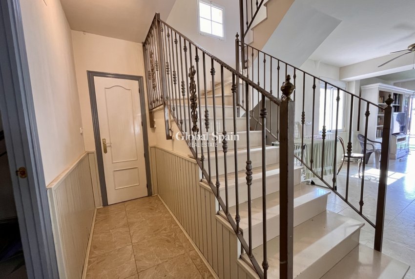 Venta - VILLA -
LA ZENIA - Costa Blanca