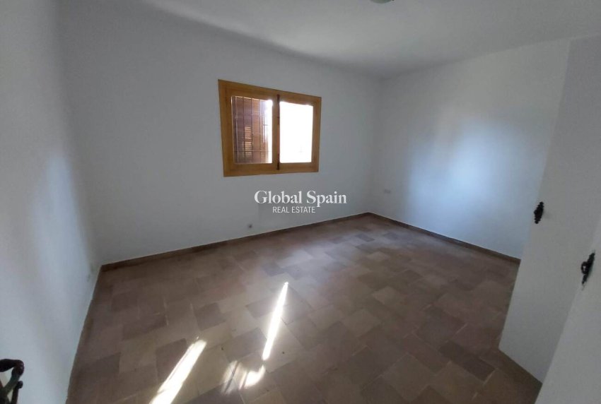 Venta - VILLA -
LA ZENIA - Costa Blanca