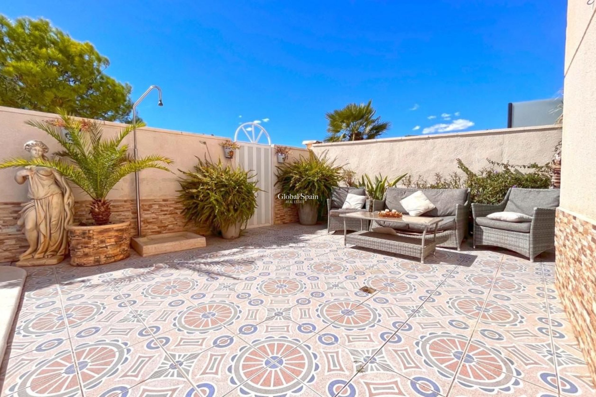 Venta - VILLA -
LA ZENIA - Costa Blanca