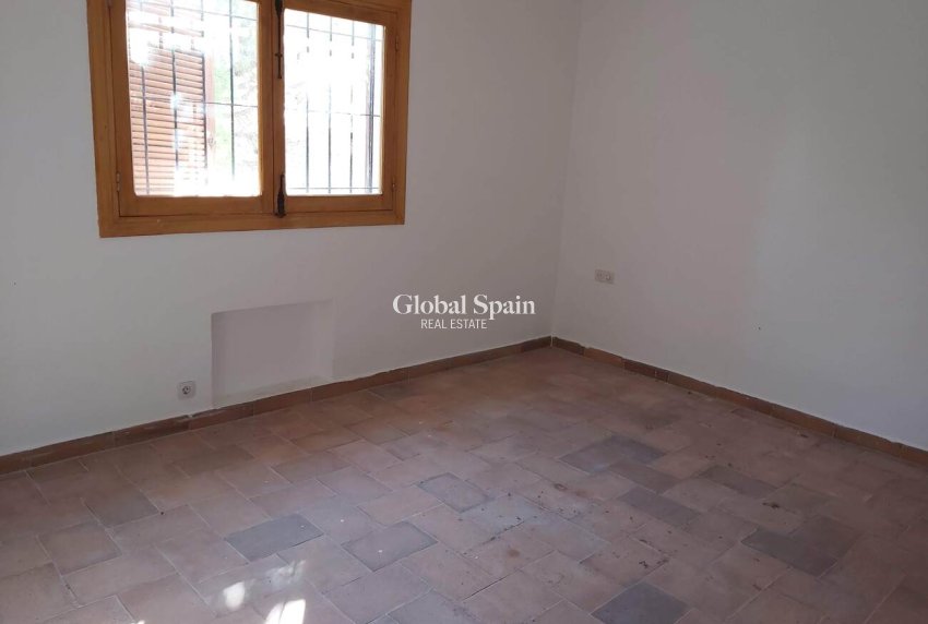 Venta - VILLA -
LA ZENIA - Costa Blanca