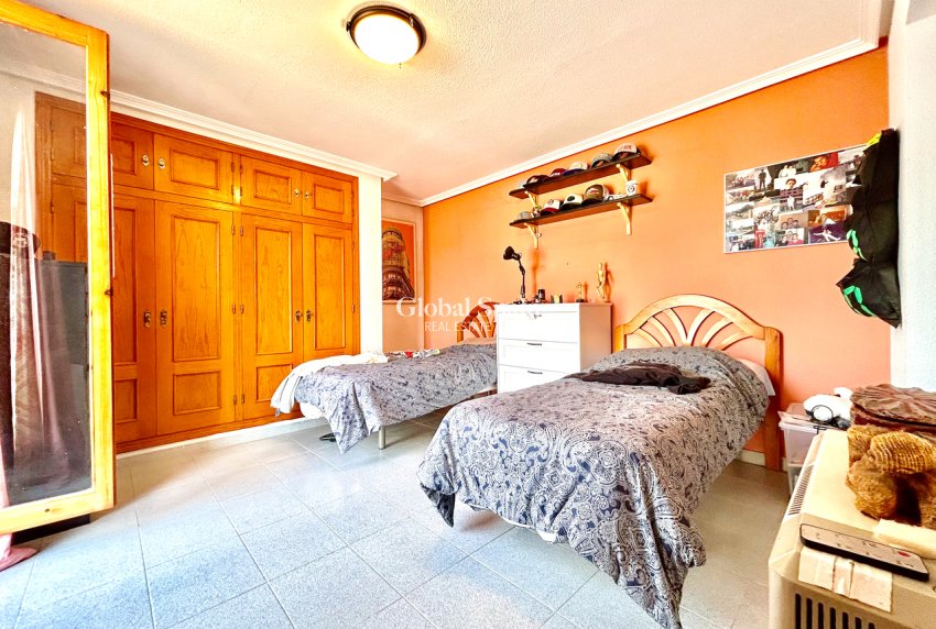 Venta - VILLA -
LA ZENIA - Costa Blanca