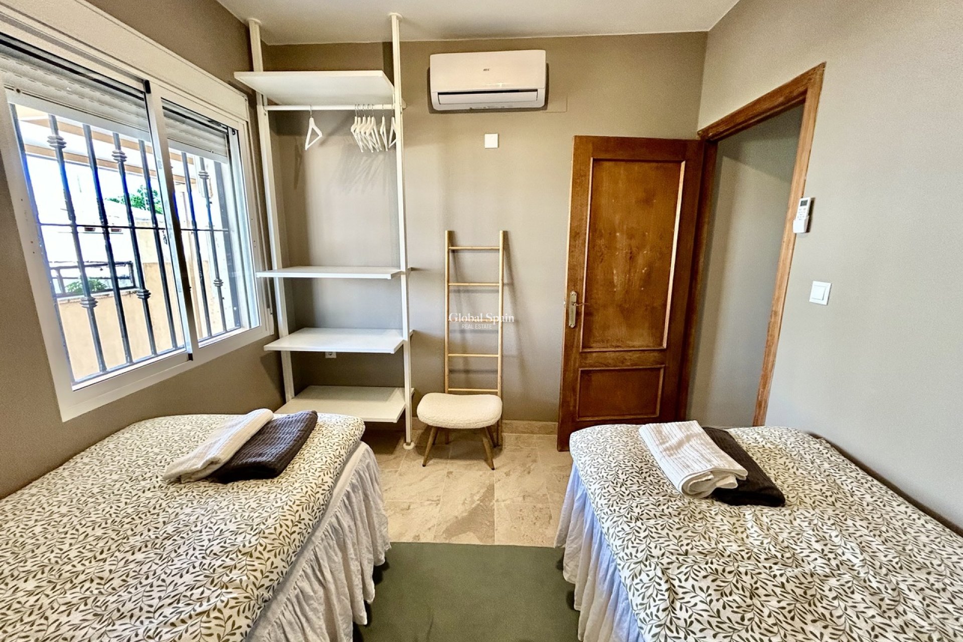Venta - VILLA -
LA ZENIA - Costa Blanca