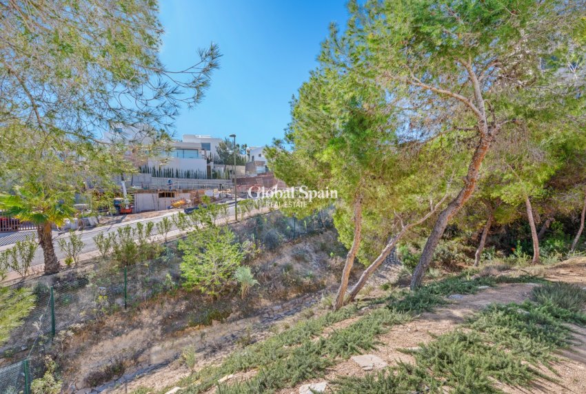 Venta - VILLA -
LAS COLINAS GOLF RESORT - Costa Blanca