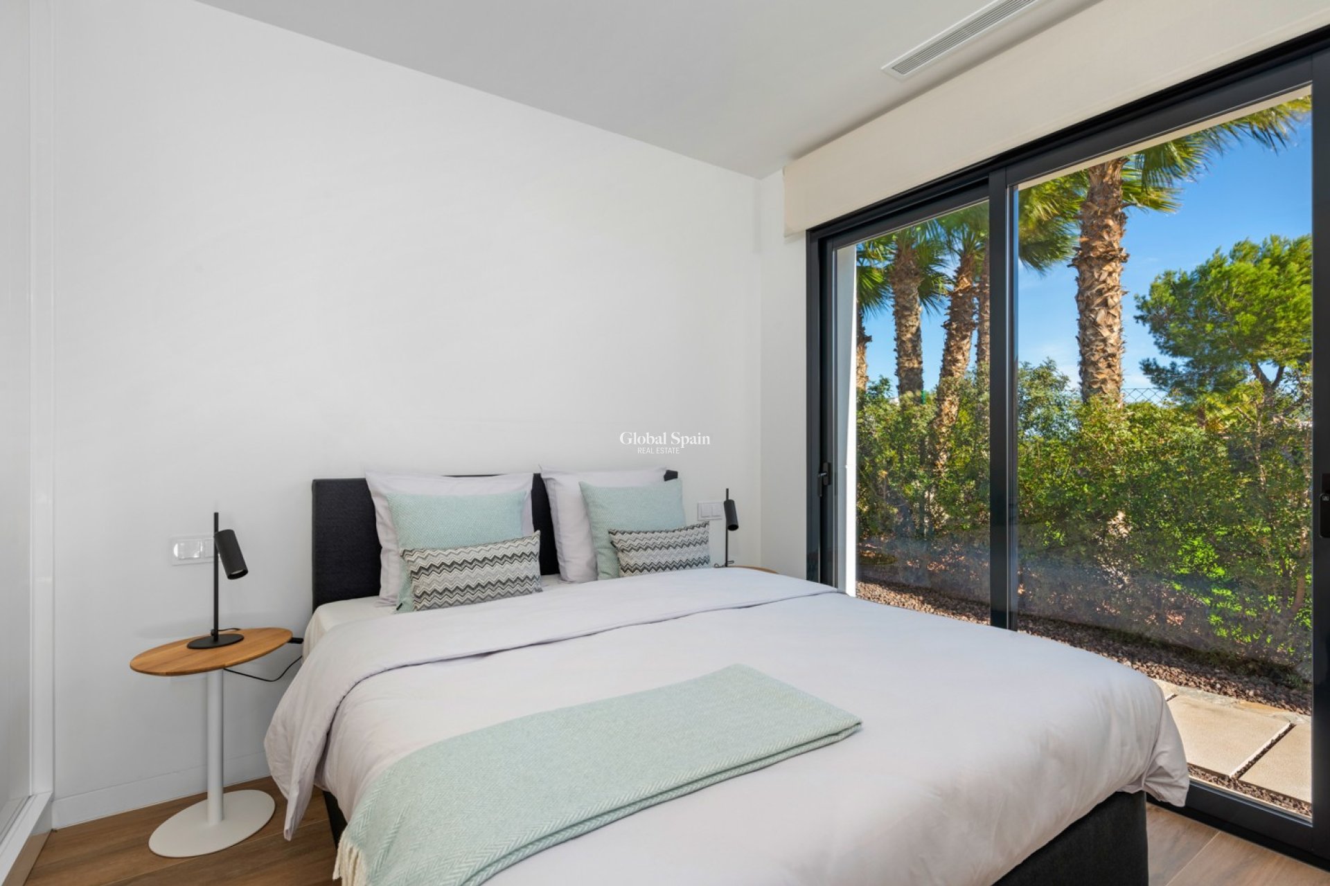 Venta - VILLA -
LAS COLINAS GOLF RESORT - Costa Blanca