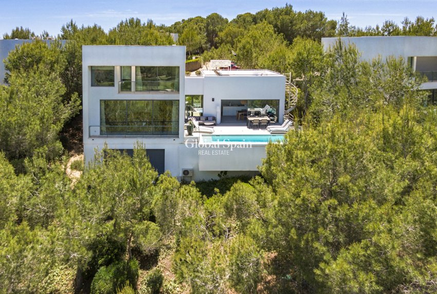 Venta - VILLA -
LAS COLINAS GOLF RESORT - Costa Blanca