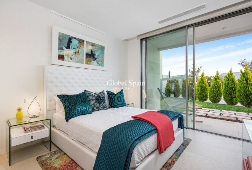 Venta - Villa -
LAS COLINAS GOLF RESORT - Las Colinas Golf