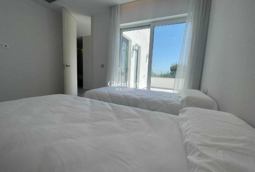 Venta - Villa -
LAS COLINAS GOLF RESORT - Las Colinas Golf