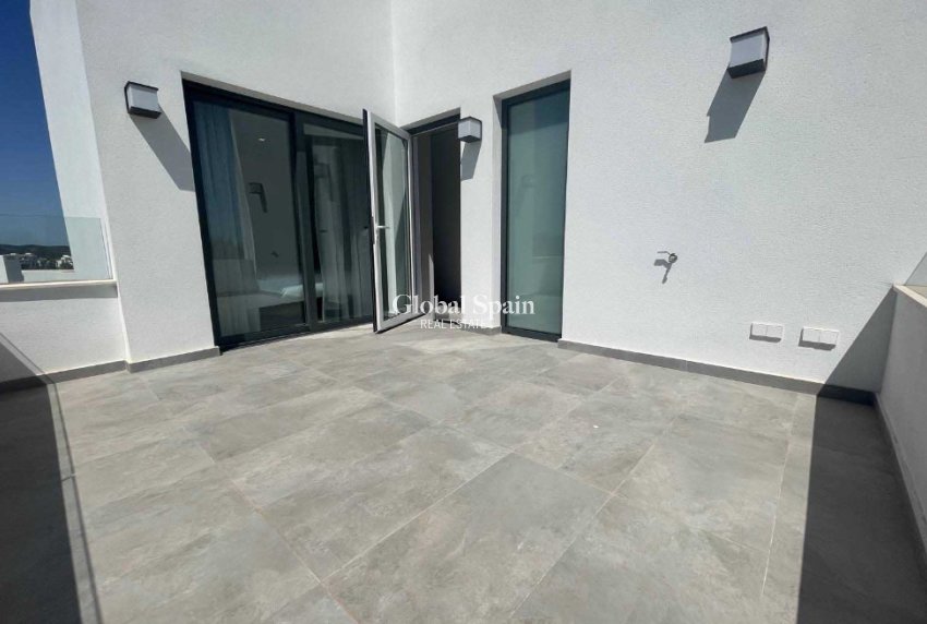 Venta - Villa -
LAS COLINAS GOLF RESORT - Las Colinas Golf