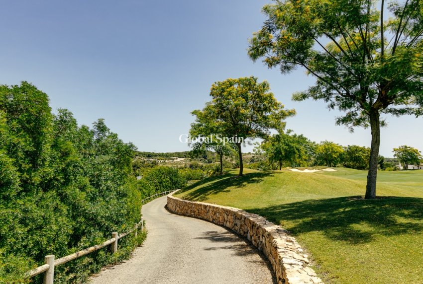 Venta - Villa -
LAS COLINAS GOLF RESORT - Las Colinas Golf