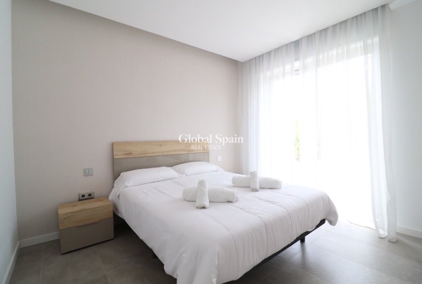 Venta - Villa -
LAS COLINAS GOLF RESORT - Las Colinas Golf