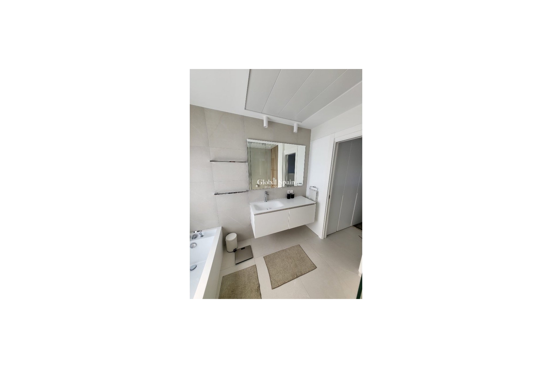 Venta - Villa -
LAS COLINAS GOLF RESORT - Las Colinas Golf