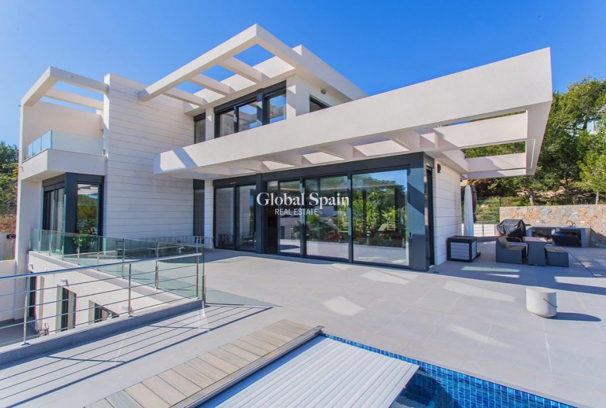 Venta - Villa -
LAS COLINAS GOLF RESORT - Las Colinas Golf