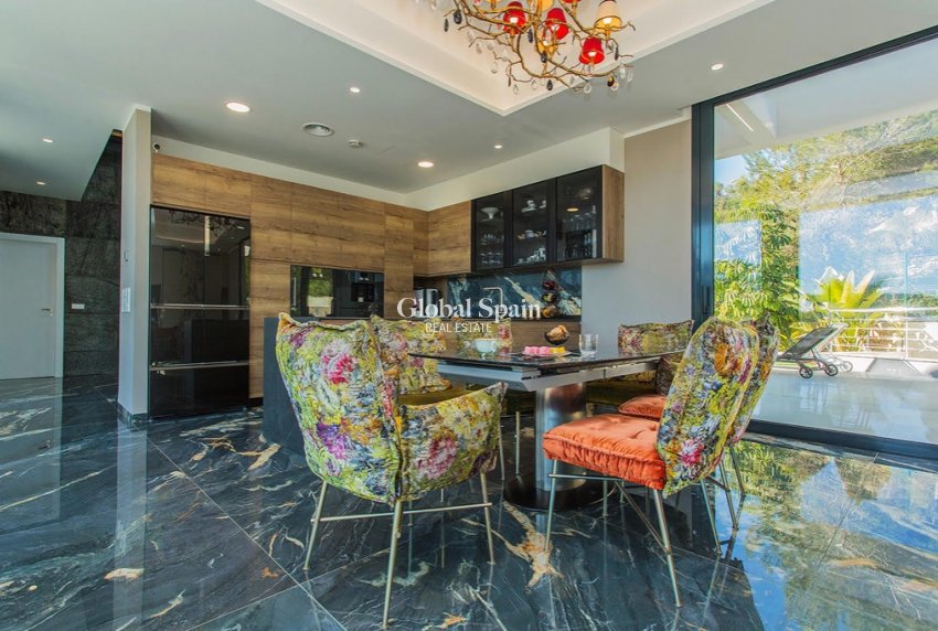 Venta - Villa -
LAS COLINAS GOLF RESORT - Las Colinas Golf