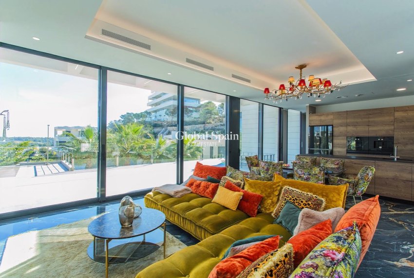 Venta - Villa -
LAS COLINAS GOLF RESORT - Las Colinas Golf