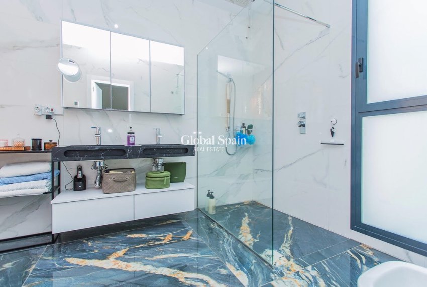 Venta - Villa -
LAS COLINAS GOLF RESORT - Las Colinas Golf