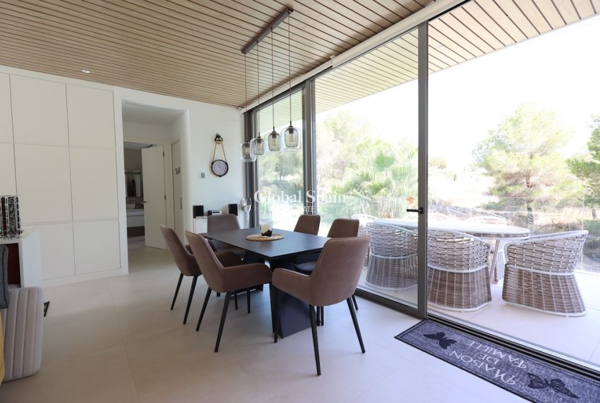 Venta - Villa -
LAS COLINAS GOLF RESORT - Las Colinas Golf