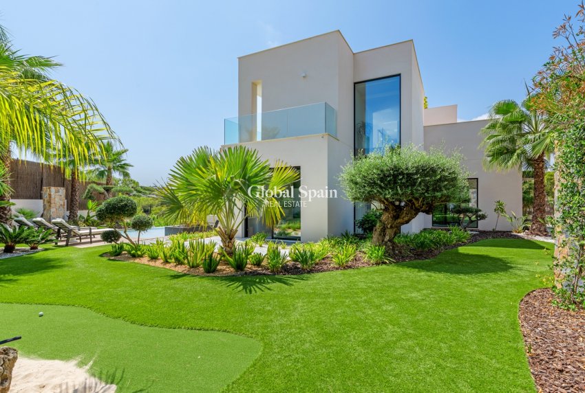 Venta - VILLA -
LAS COLINAS GOLF RESORT - Las Colinas Golf
