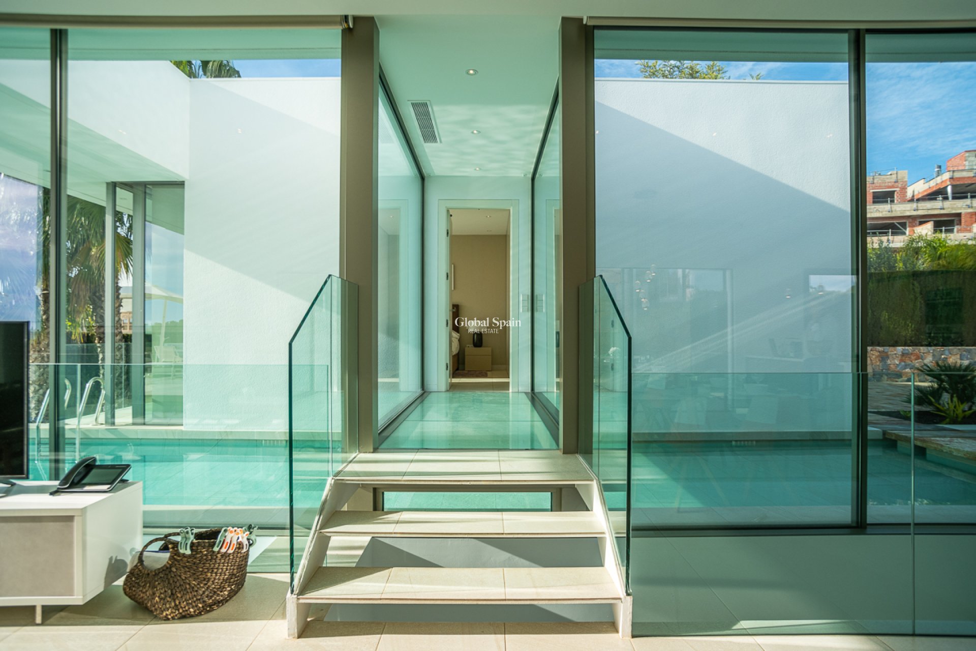 Venta - VILLA -
LAS COLINAS GOLF RESORT