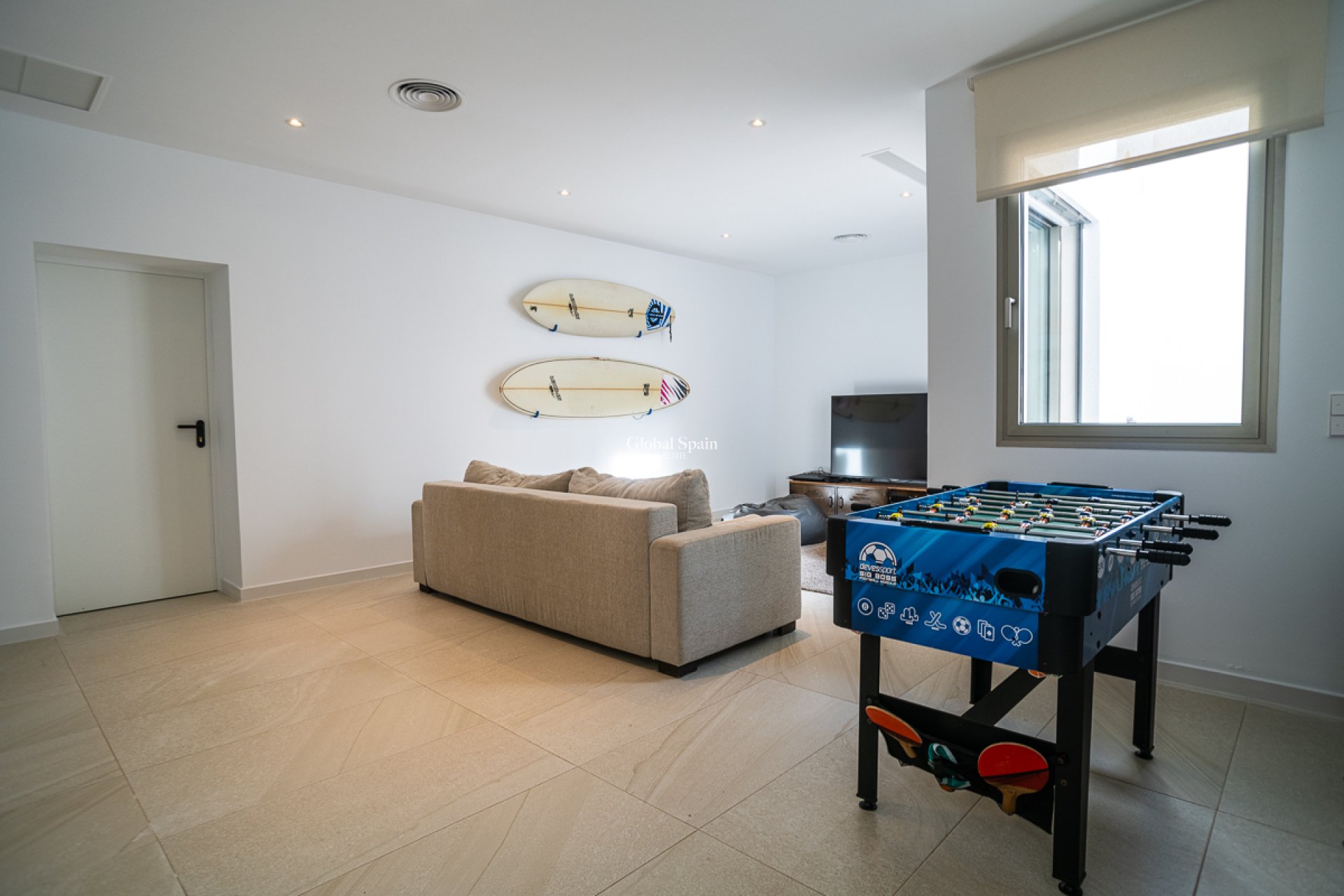 Venta - VILLA -
LAS COLINAS GOLF RESORT