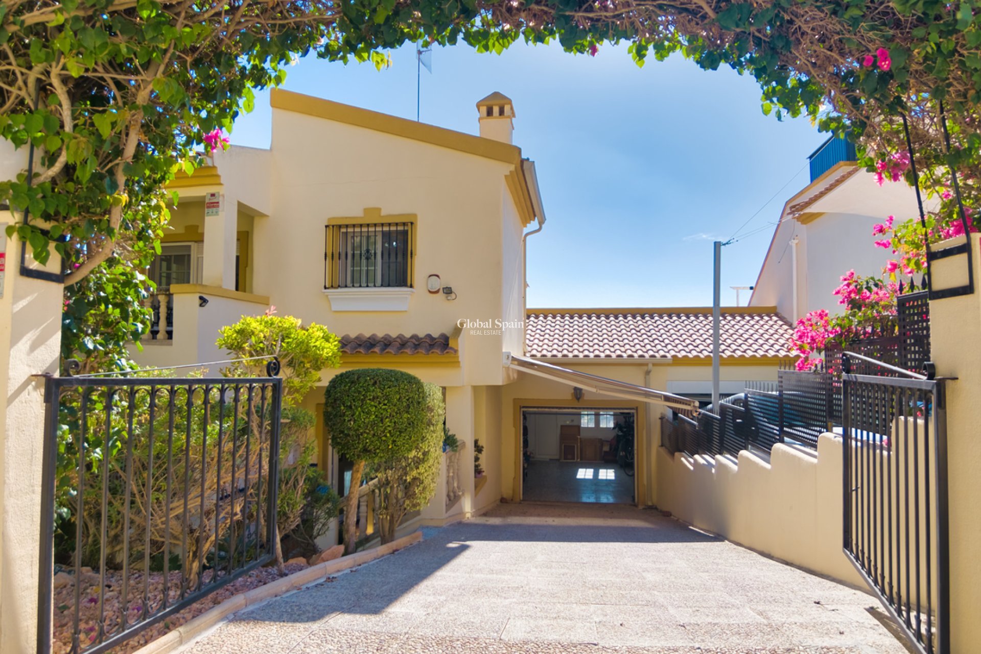 Venta - VILLA -
LAS RAMBLAS GOLF - Costa Blanca
