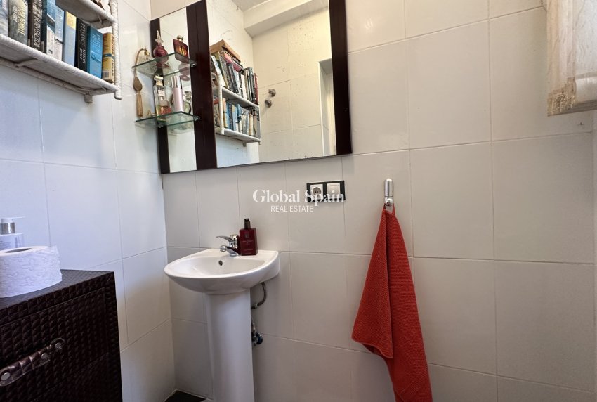 Venta - VILLA -
LAS RAMBLAS GOLF - Inland