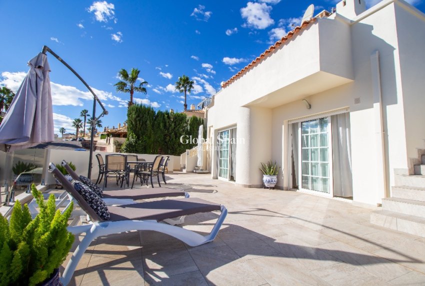 Venta - Villa -
Las Ramblas