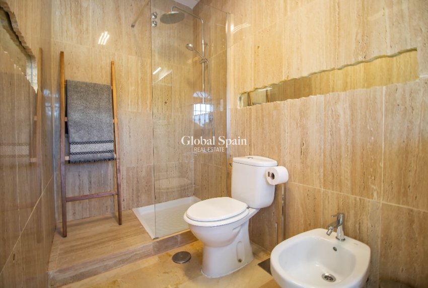 Venta - Villa -
Las Ramblas