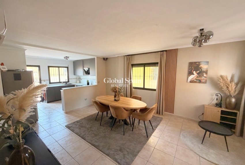 Venta - VILLA -
LO CRISPÍN - Inland
