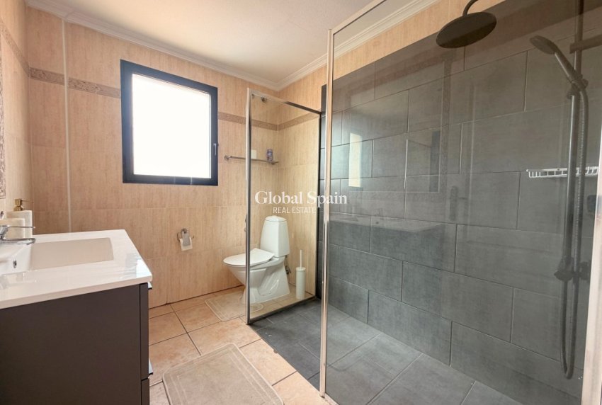 Venta - VILLA -
LO CRISPÍN - Inland