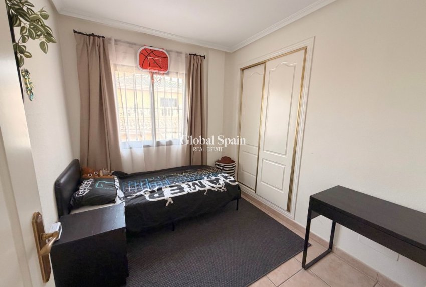 Venta - VILLA -
LO CRISPÍN - Inland