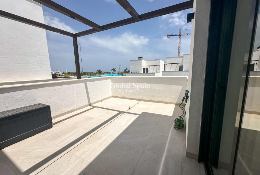 Venta - VILLA -
LOS ALCÁZARES - Dolores De Pacheco-santa Rosalía