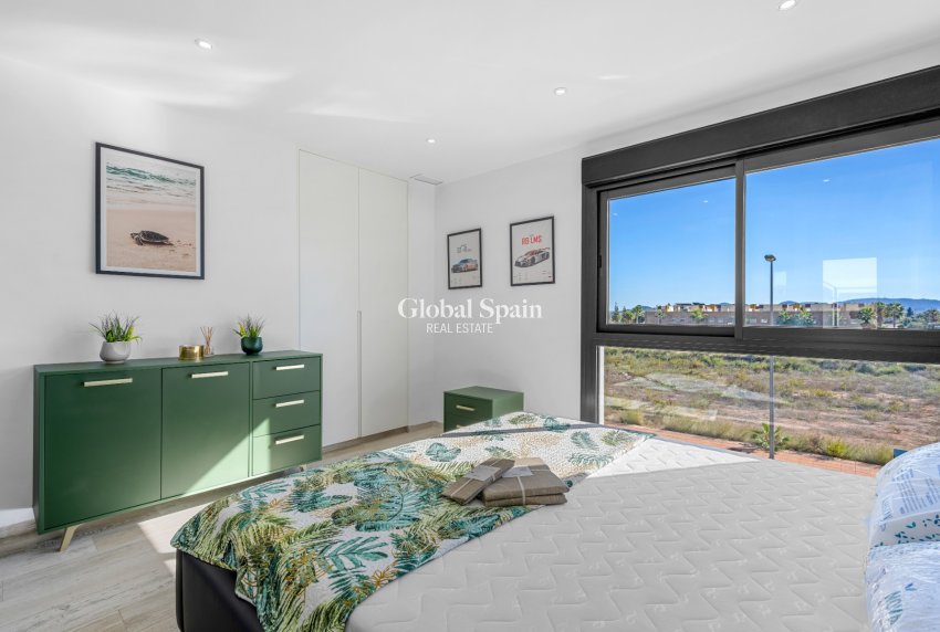 Venta - Villa -
Los Alcazares - Serena Golf