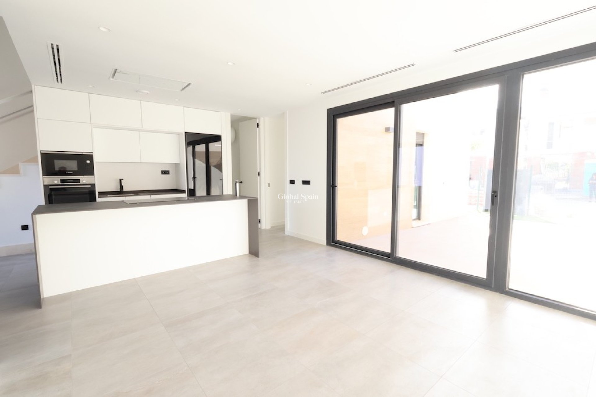 Venta - Villa -
LOS ALCÁZARES