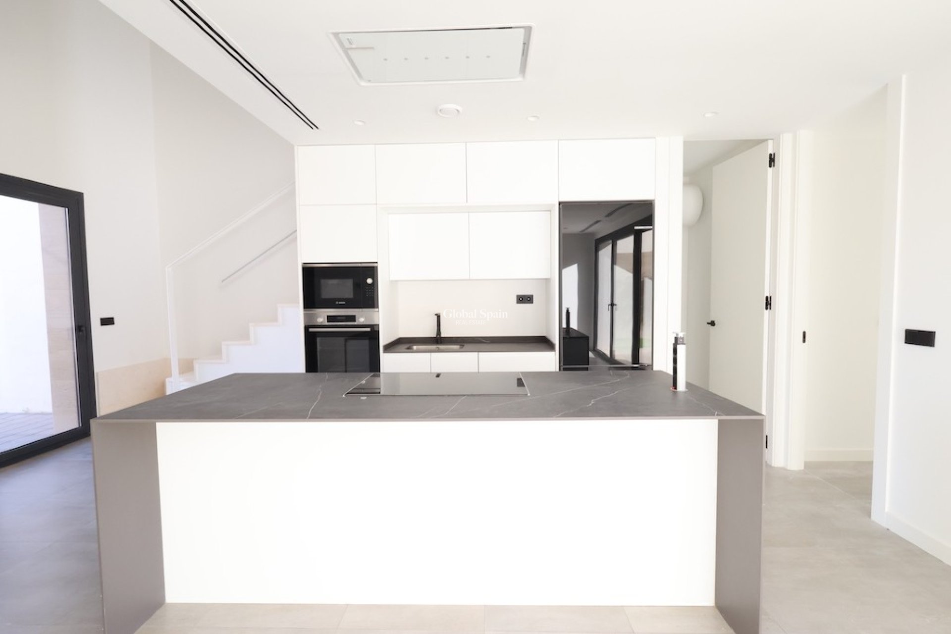 Venta - Villa -
LOS ALCÁZARES