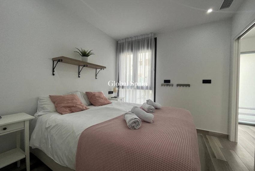 Venta - VILLA -
LOS BALCONES - LOS ALTOS - Costa Blanca