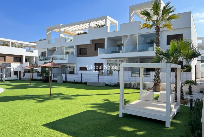 Venta - VILLA -
LOS BALCONES - LOS ALTOS - Costa Blanca