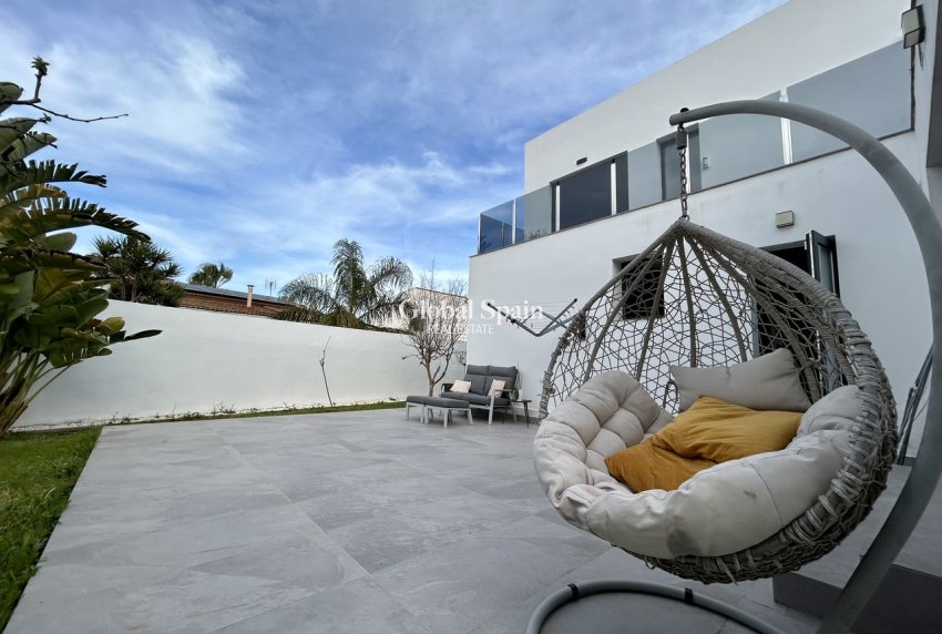Venta - VILLA -
LOS BALCONES - LOS ALTOS - Costa Blanca